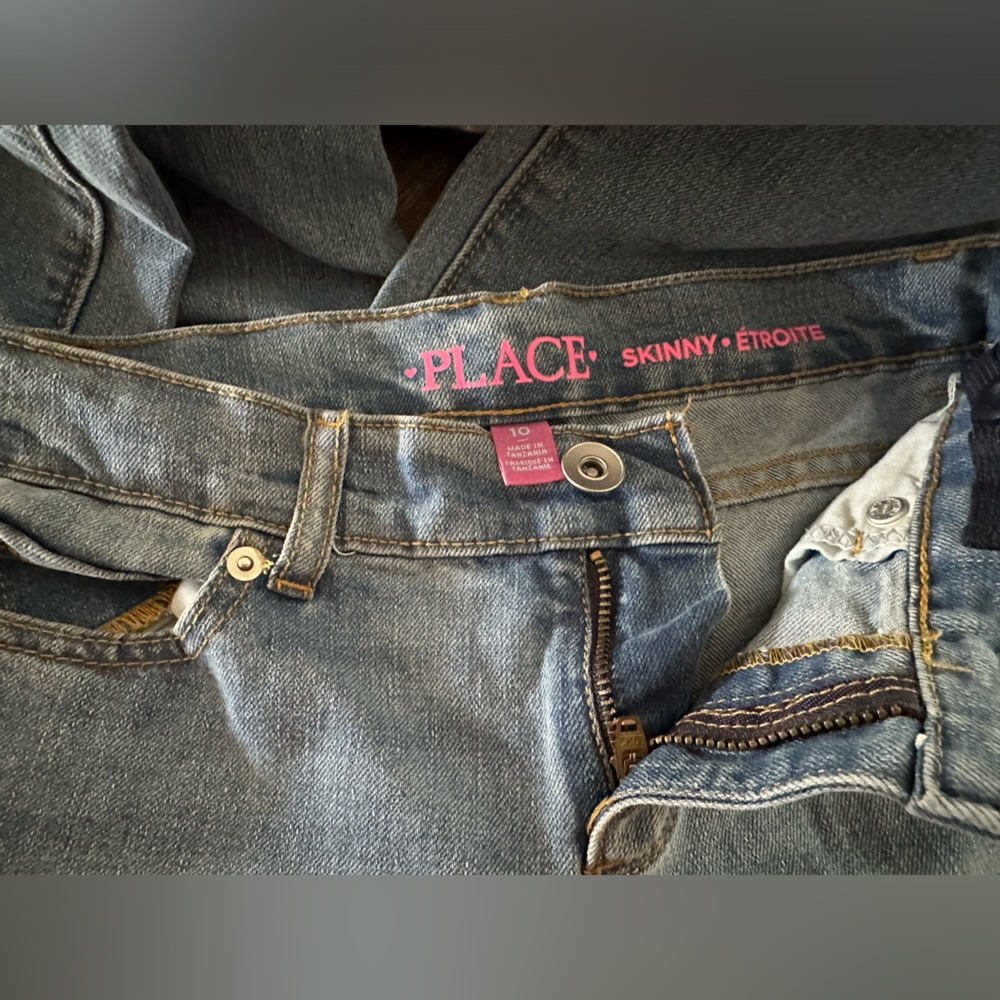 Girls Jeans Skinny Fit, true to size, excellent condition